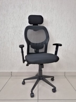 Кресло Barneo K-128 для персонала (черная ткань черная сетка) в Качканаре - kachkanar.ok-mebel.com | фото