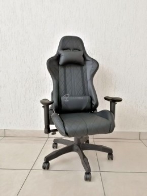 Кресло геймерское Barneo K-52 (черная экокожа черные вставки) в Качканаре - kachkanar.ok-mebel.com | фото 1