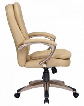 Офисное кресло для руководителей DOBRIN DONALD LMR-106B бежевый в Качканаре - kachkanar.ok-mebel.com | фото 3