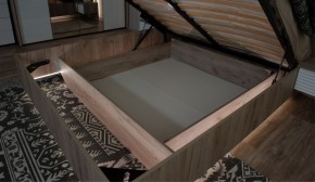 Спальня Джулия Кровать 160 МИ с подъемным механизмом Дуб крафт серый в Качканаре - kachkanar.ok-mebel.com | фото 3